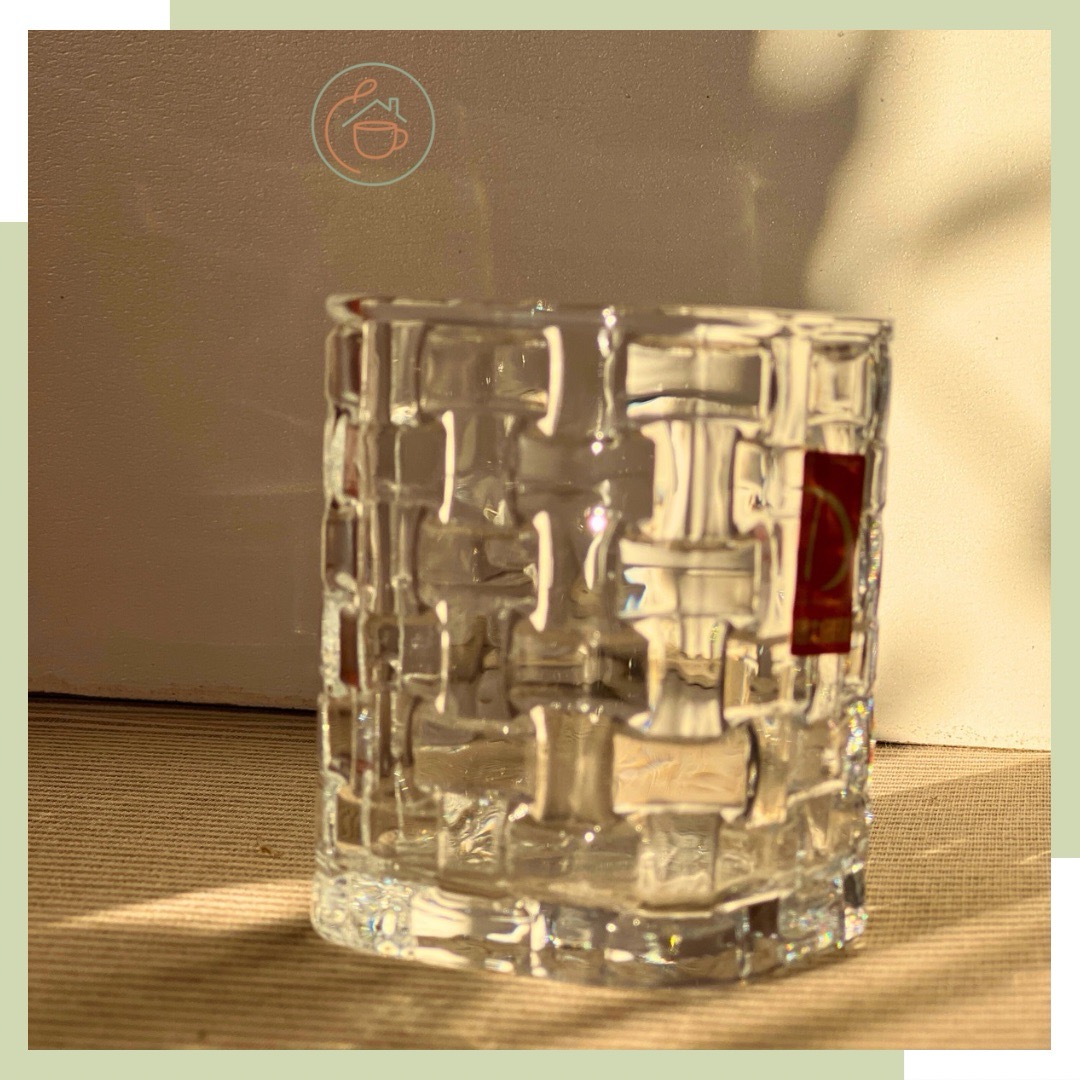 نیم لیوان مربع برند  دلی TKB6002Dطرح گیس بافت