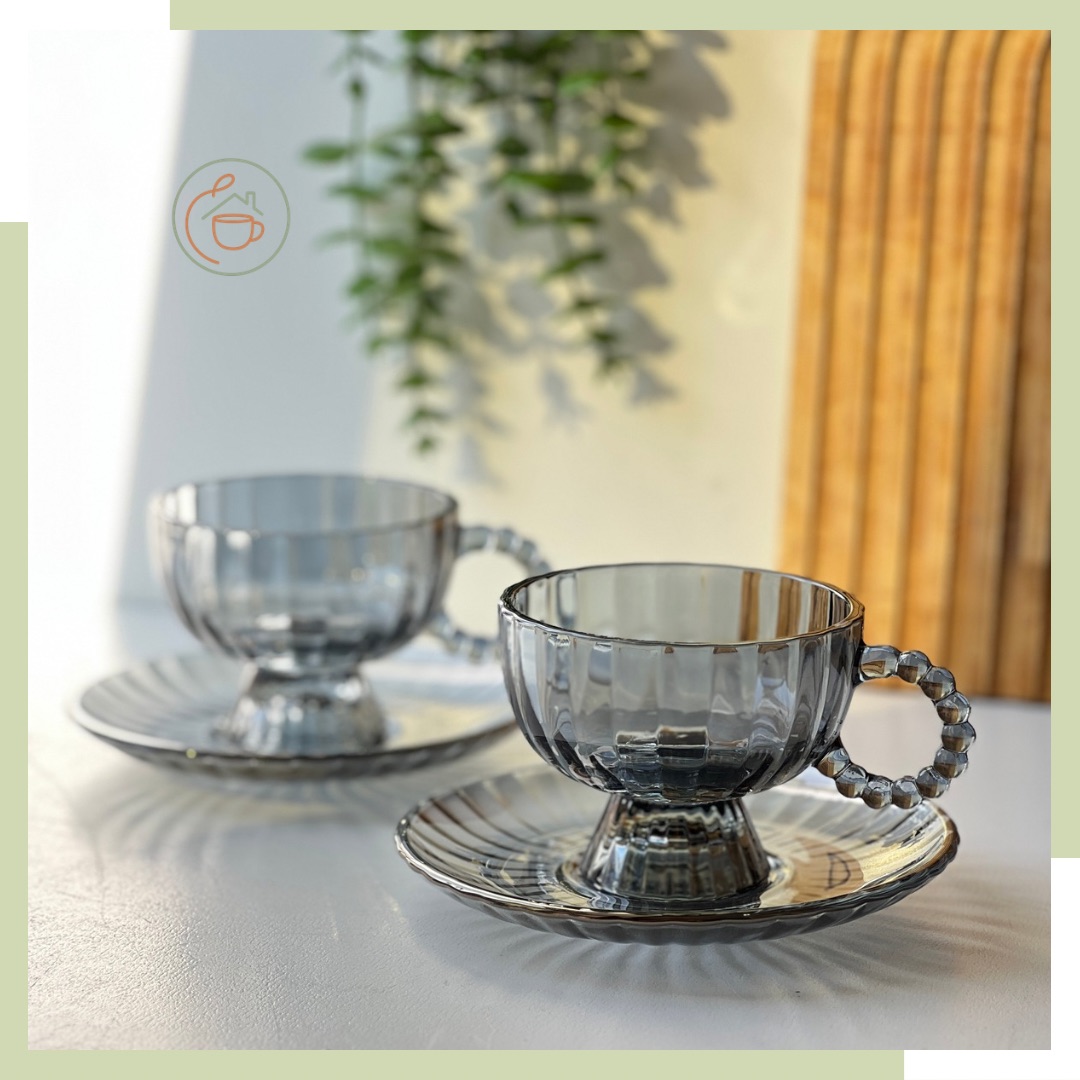 ست فنجون و نعلبکی شیاردار دسته مرواریدی رنگ دودی