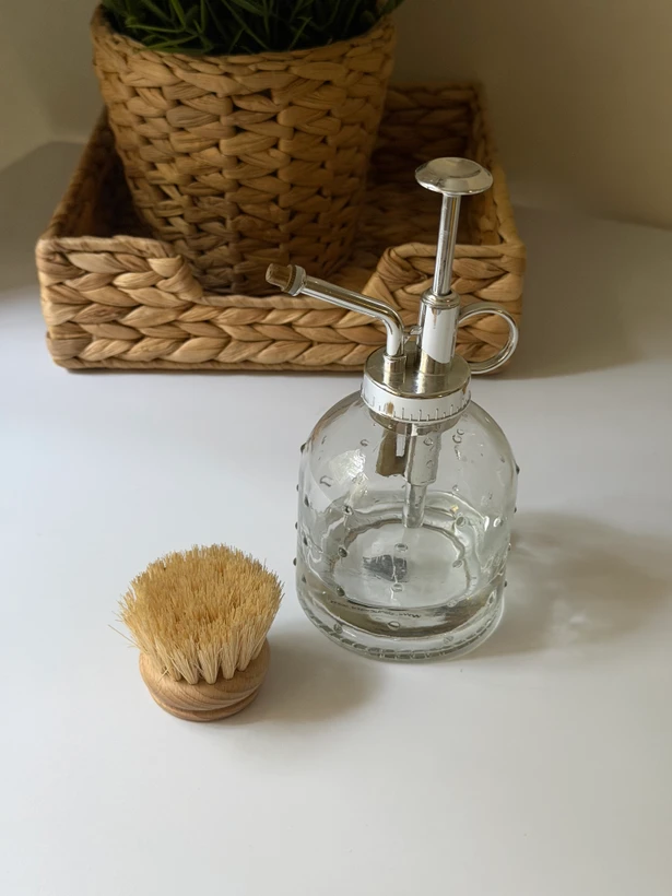 آبپاش شیشه ای طرح ایکیا